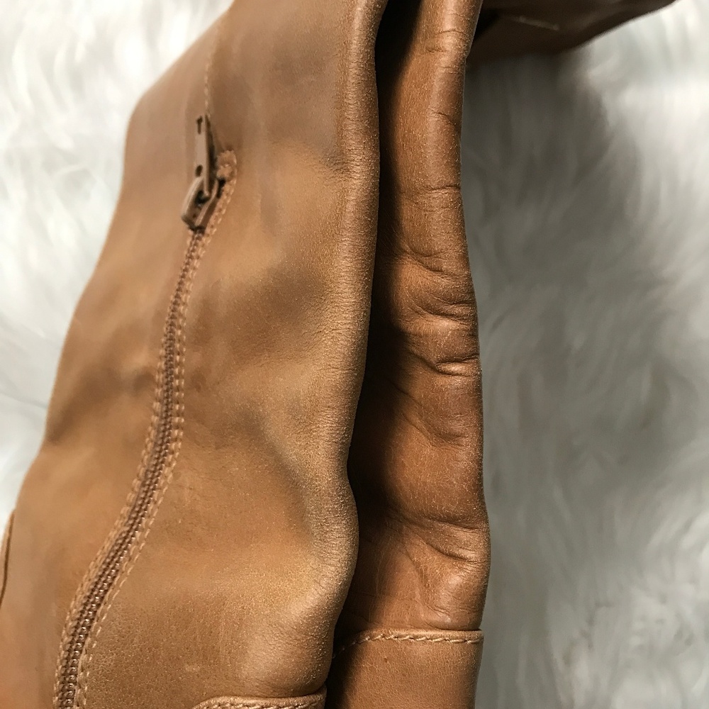 Kelsi Dagger 4" 'Willi' Knee High Leather Boots - Picture 6 of 8